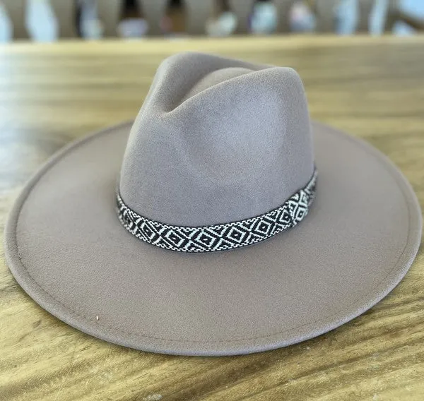 Felt Wide Brim Hat (DS)