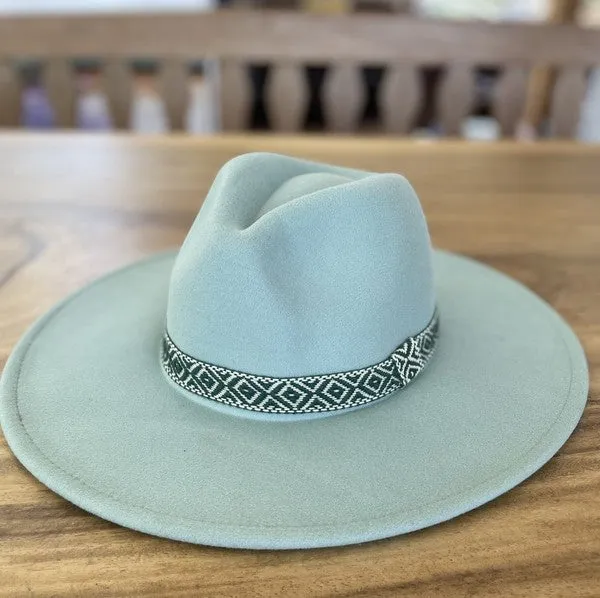Felt Wide Brim Hat (DS)