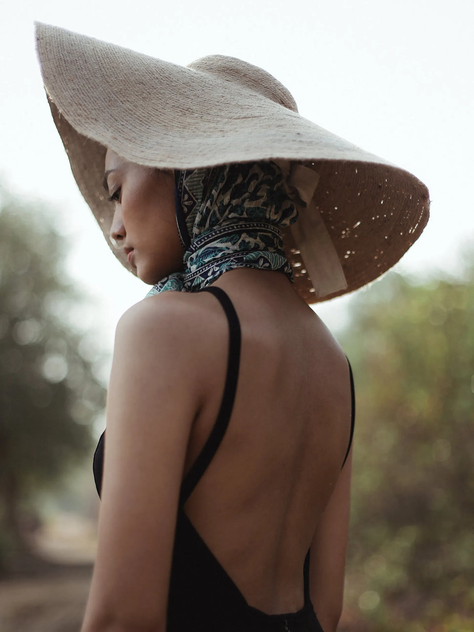 Lola wide brim jute straw hat in natural beige