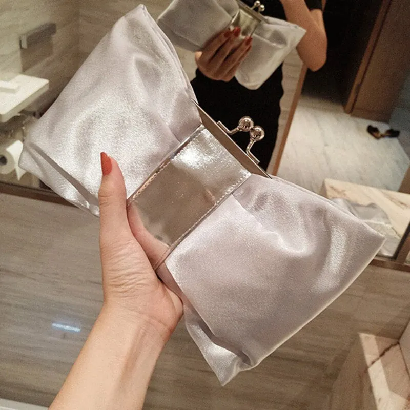Luxy Moon Black Clutch Bag Women Bow Handbag Luxury Crystal Diamond Clutch Purse Party Wedding Bag Elegant Shoulder Bag ZD1469