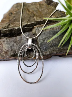 Multi Oval Link pendant Necklace