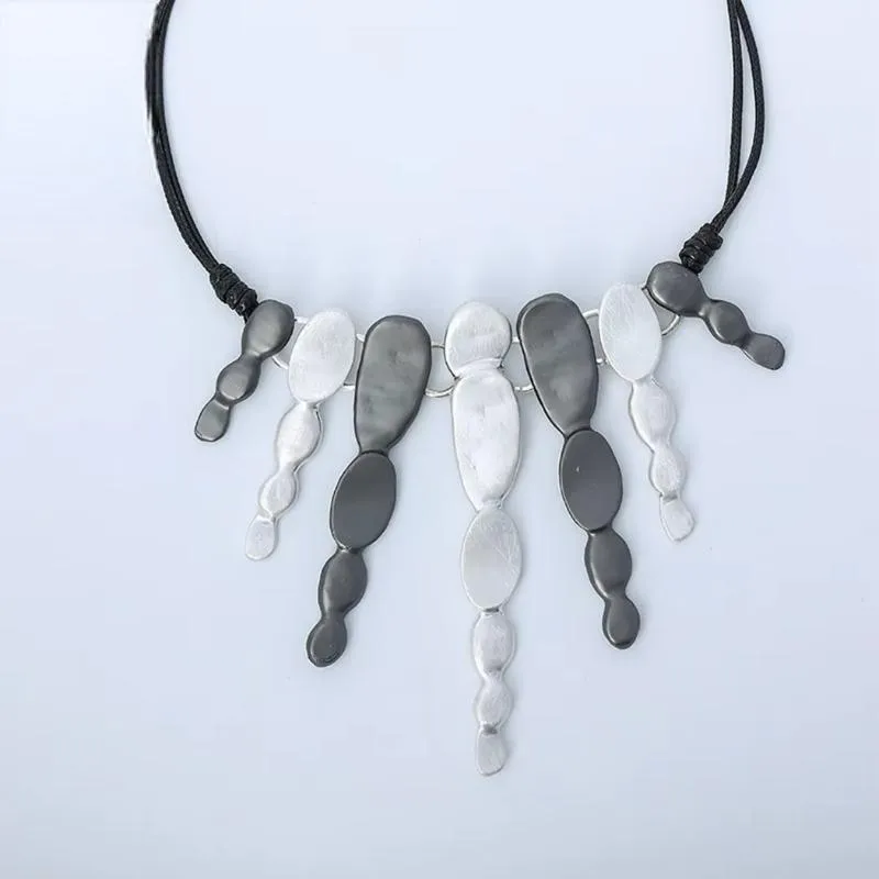 New in Vintage Statement Alloy Suspension Pendant Collares Gothic Necklace for Women