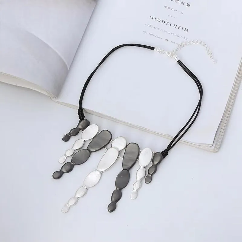 New in Vintage Statement Alloy Suspension Pendant Collares Gothic Necklace for Women