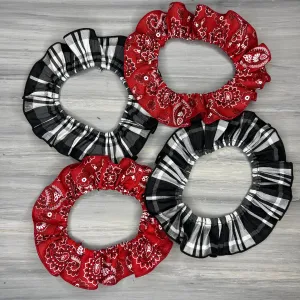 Wild West - 4 Fancy Frills - Medium