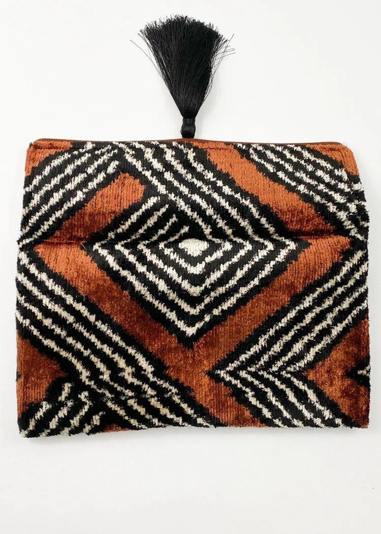 Wolf & Willa Chocolate and Black Envelope Clutch